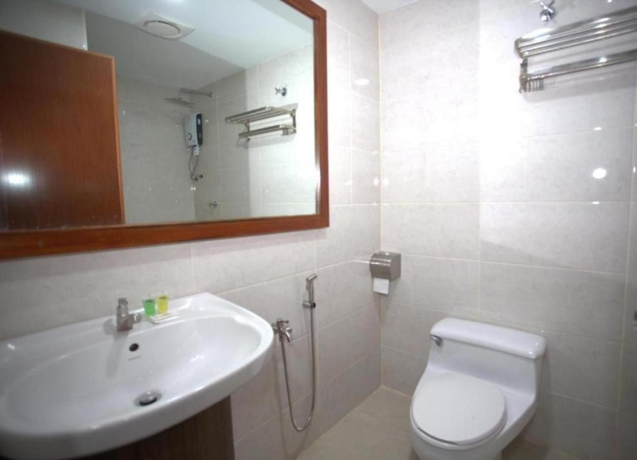 Hotel La Isra At Bukit Bintang Kuala Lumpur Zewnętrze zdjęcie